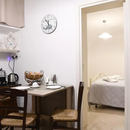 Apartament Casetta Nel Centro Storico Di *