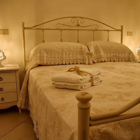 Casetta Nel Centro Storico Di