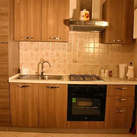 Casetta Nel Centro Storico Di * 奇斯泰尼诺